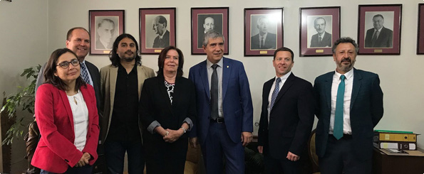Rector Saavedra recibió visita de la Office of Naval Research Global